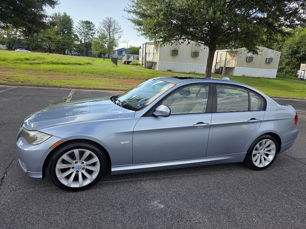 2011 BMW 3 Series