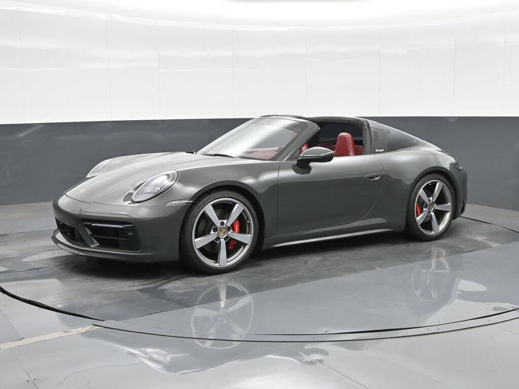 2021 PORSCHE 911