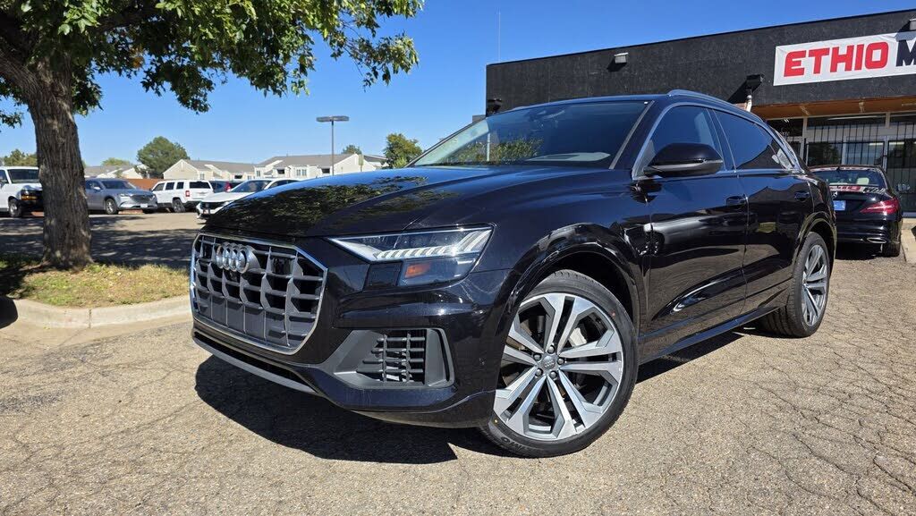 2019 AUDI Q8