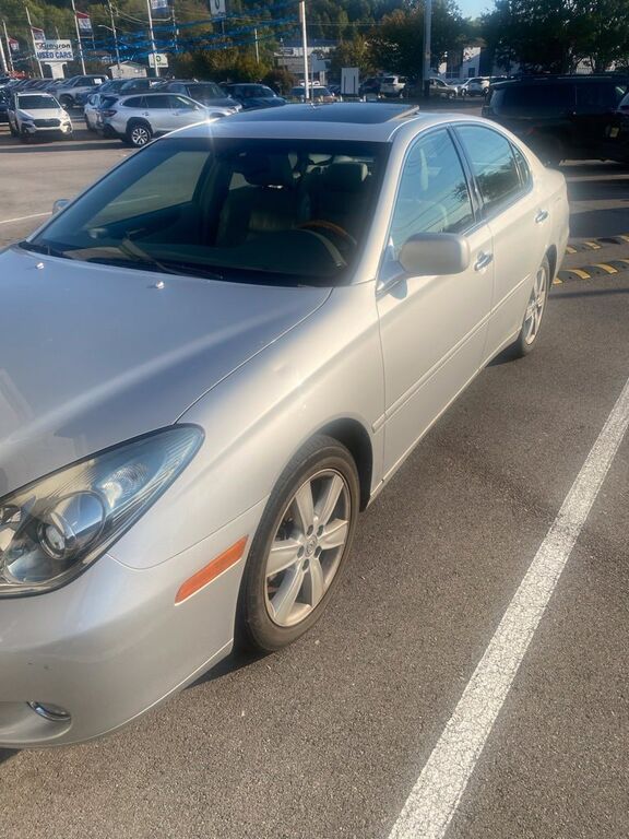 2005 LEXUS ES
