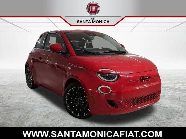 2024 FIAT 500e