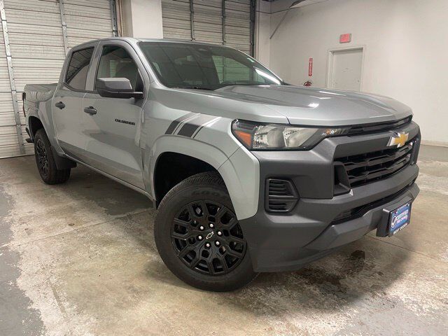 2025 CHEVROLET Colorado