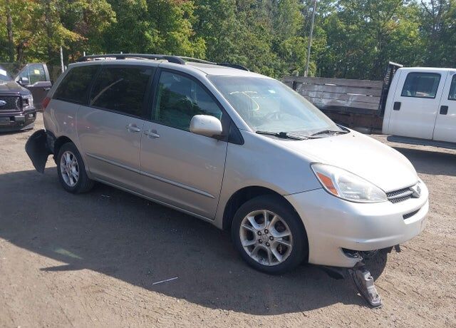 2005 TOYOTA Sienna