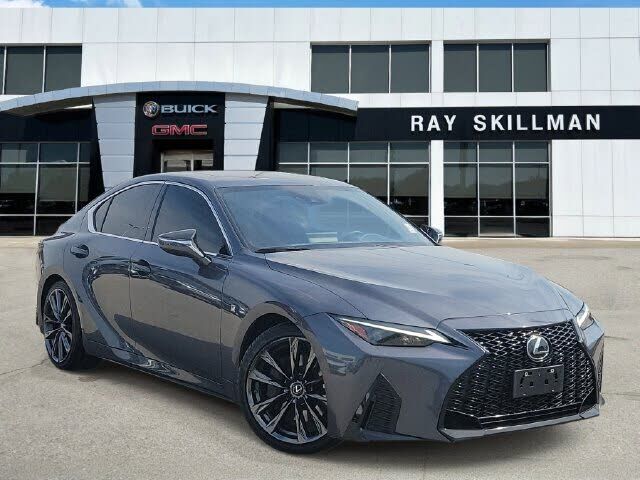 2023 LEXUS IS