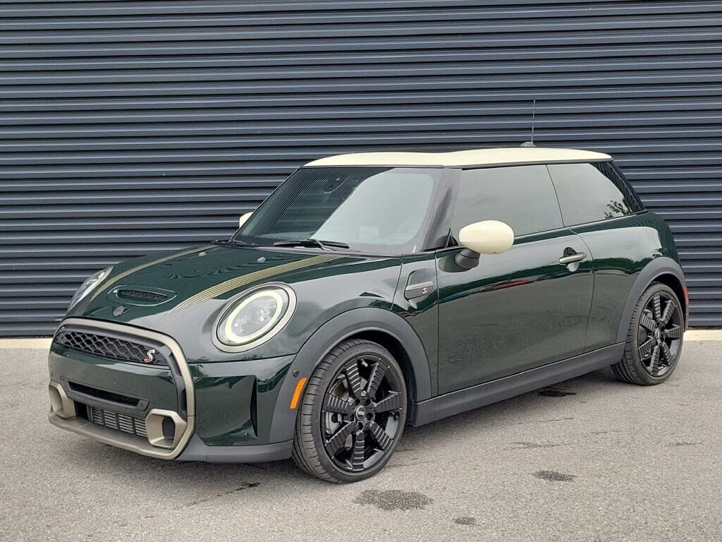 2023 MINI Hardtop