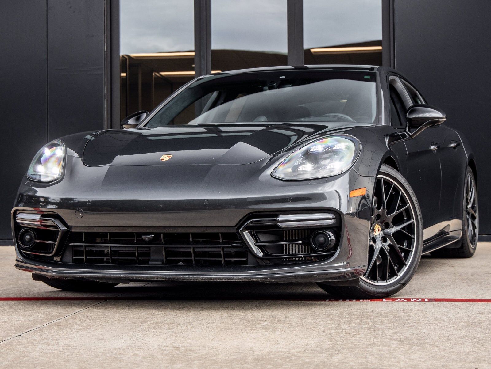 2020 PORSCHE Panamera