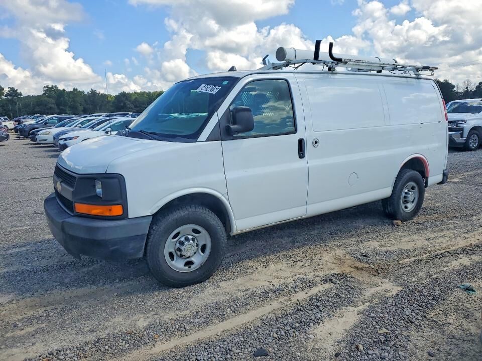 2013 CHEVROLET Express