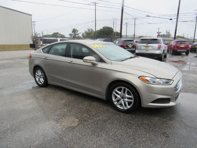 2015 FORD Fusion