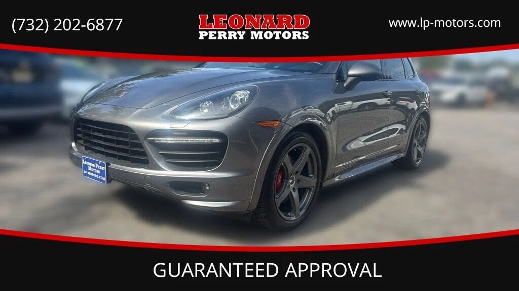 2013 PORSCHE Cayenne