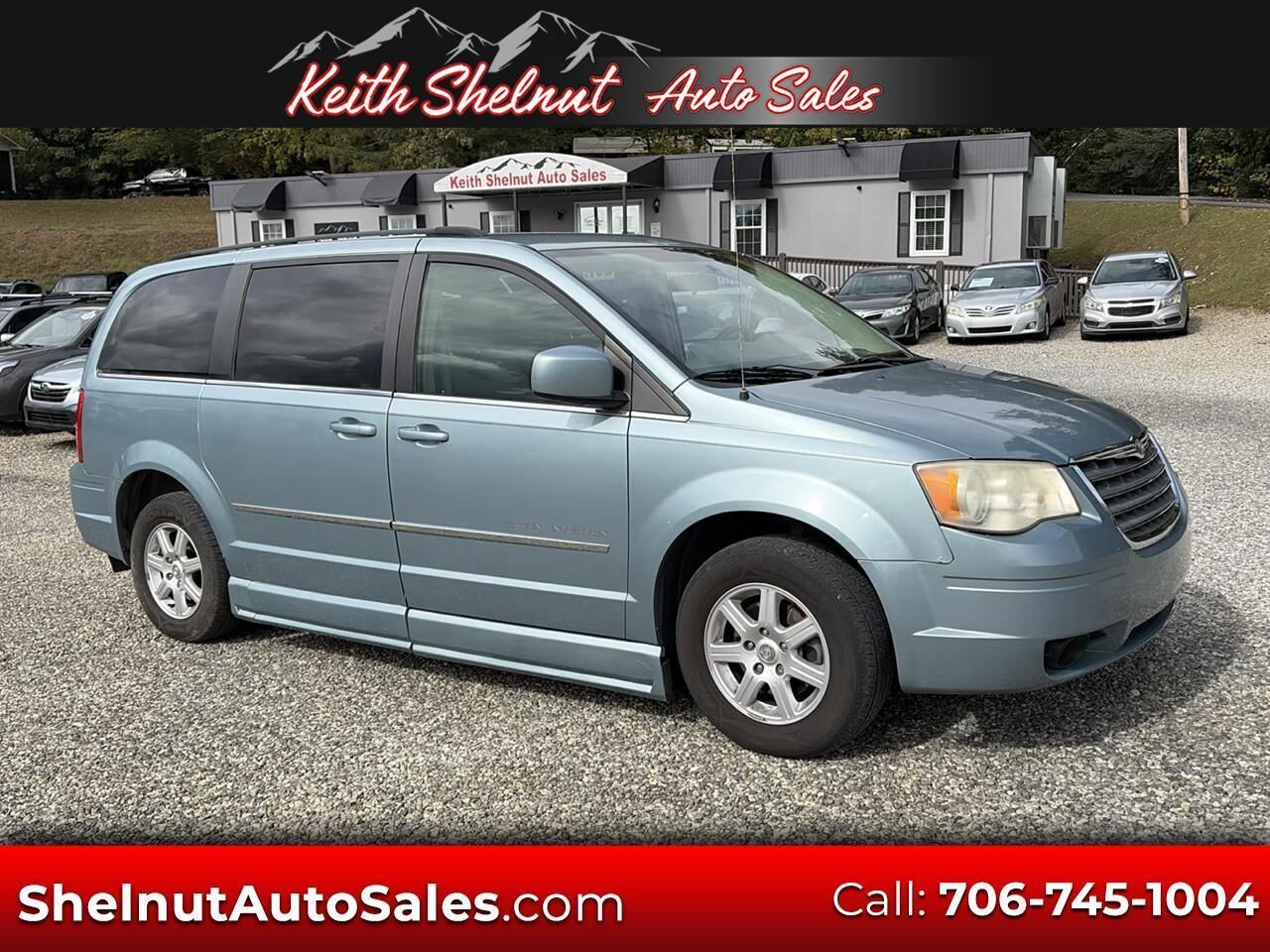 2010 CHRYSLER Town and Country