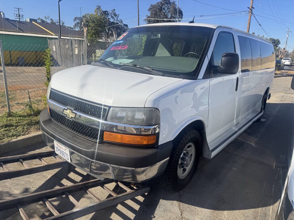 2015 CHEVROLET Express