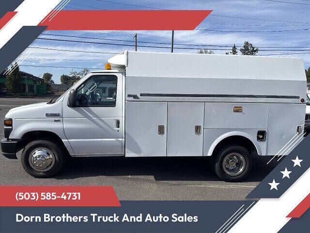 2010 FORD E-350