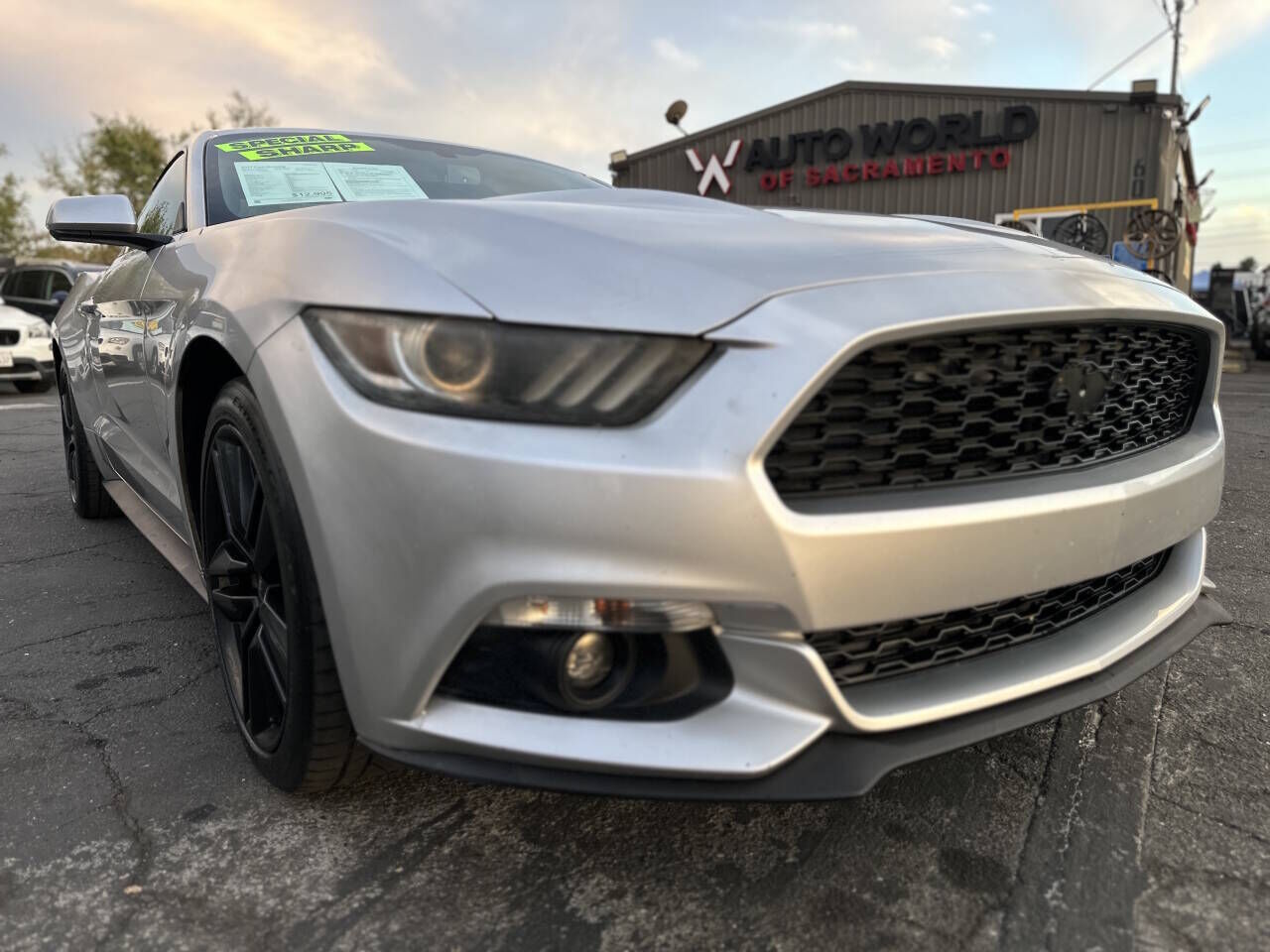 2017 FORD Mustang
