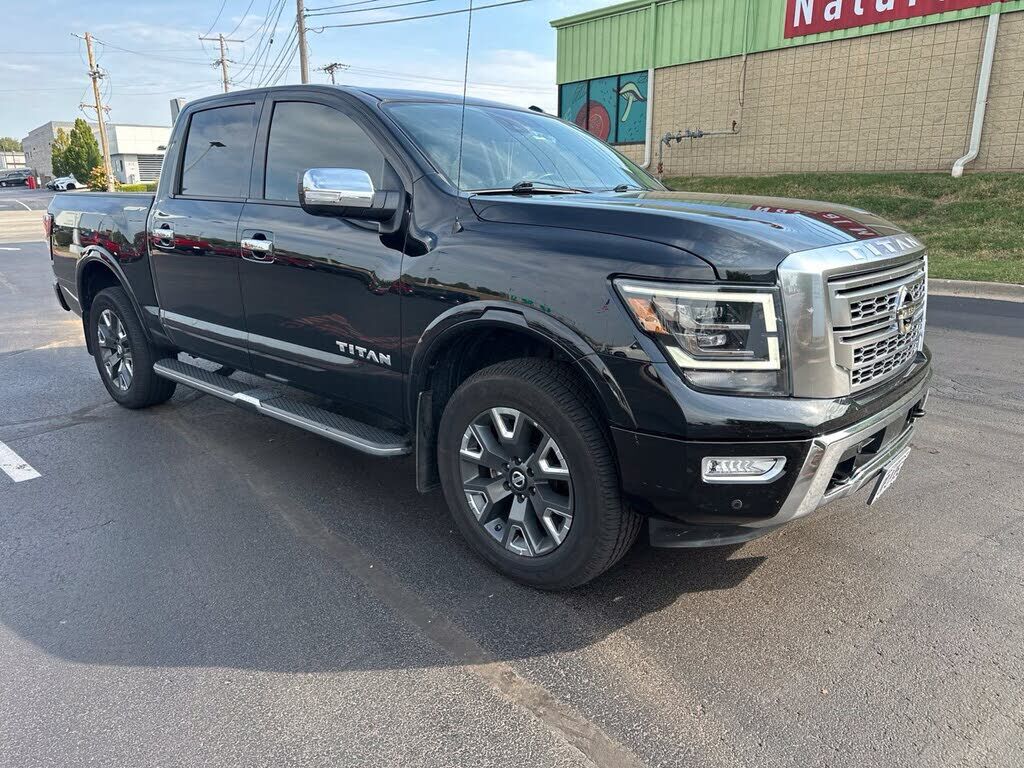 2021 NISSAN Titan