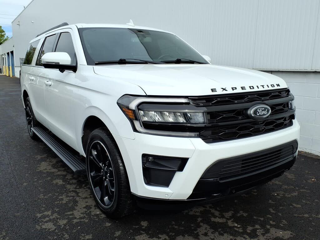 2024 FORD Expedition