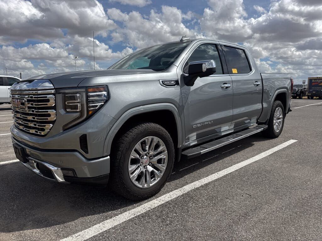 2025 GMC Sierra