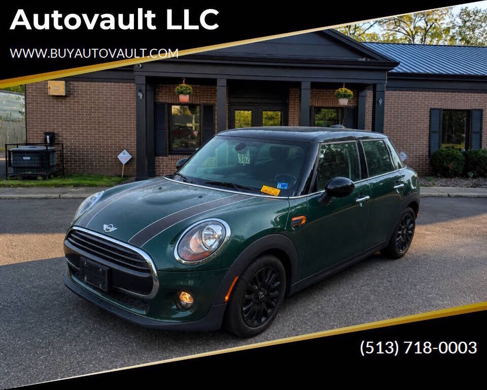 2017 MINI Cooper
