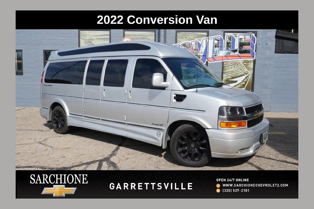 2022 CHEVROLET Express