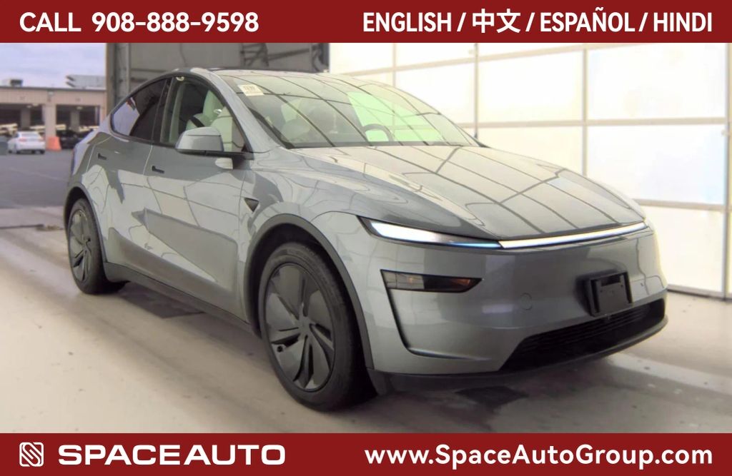 2026 TESLA Model Y