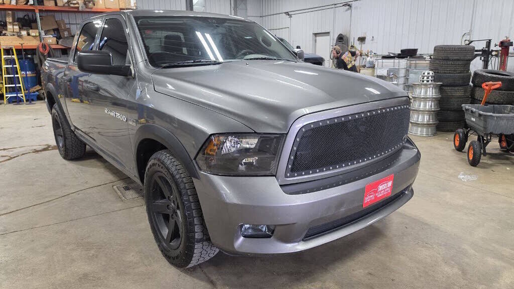 2012 DODGE Ram