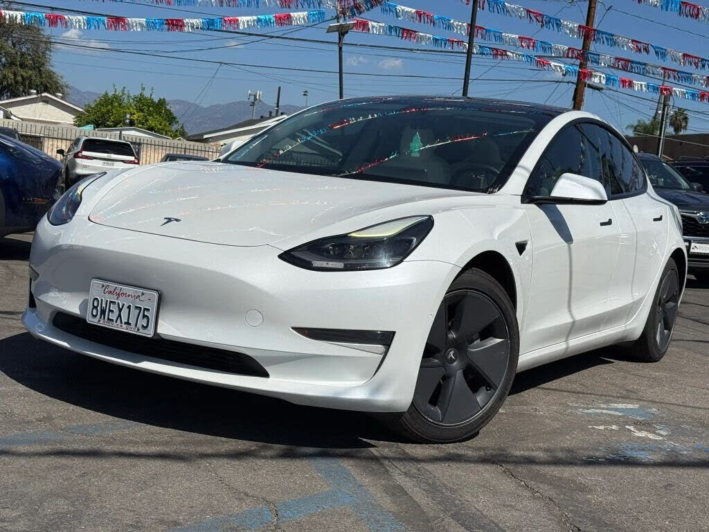 2021 TESLA Model 3