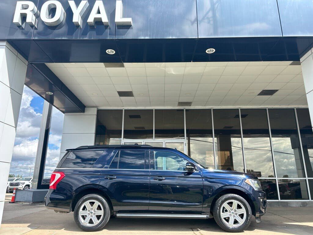 2021 FORD Expedition