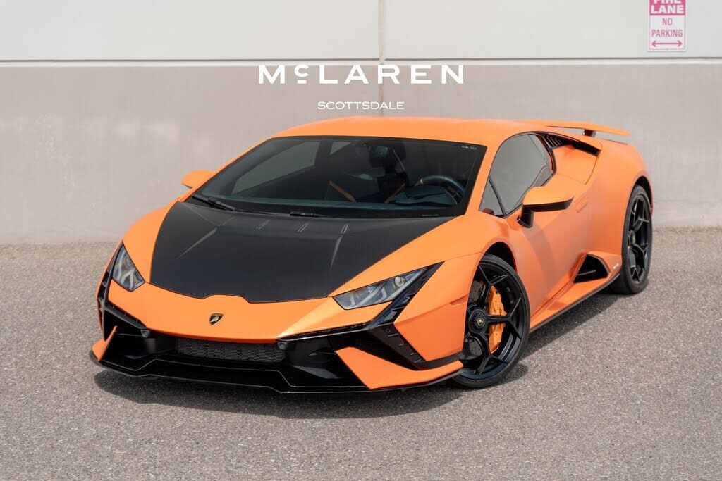 2024 LAMBORGHINI Huracan