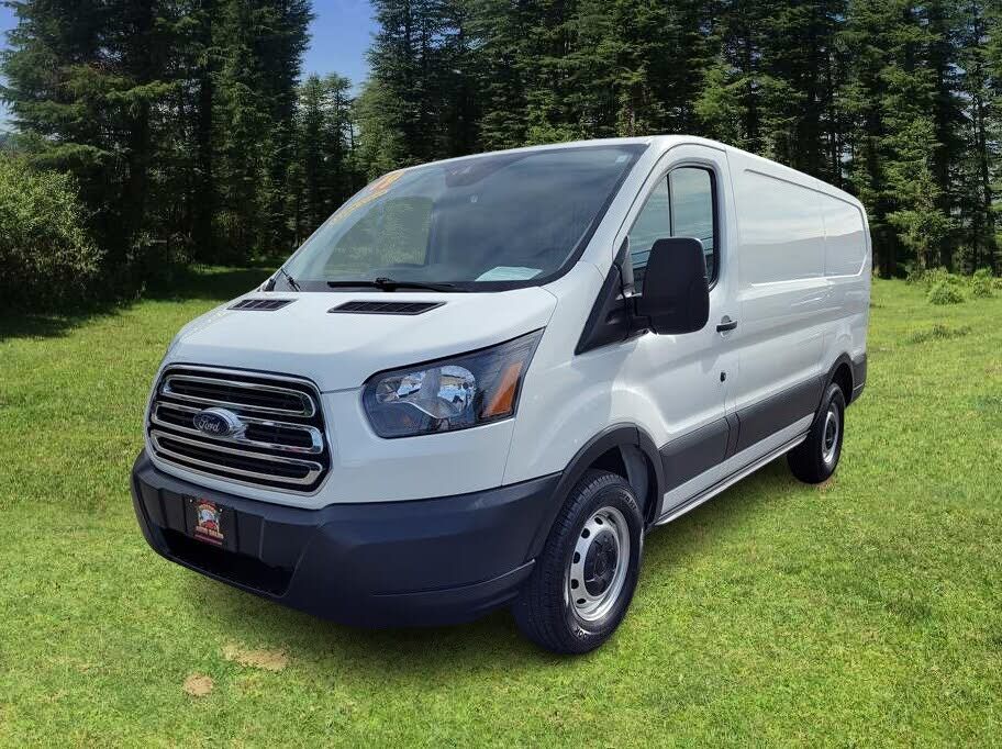 2019 FORD Transit