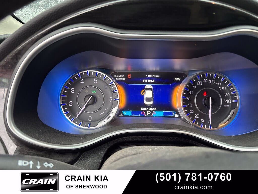 2015 CHRYSLER 200