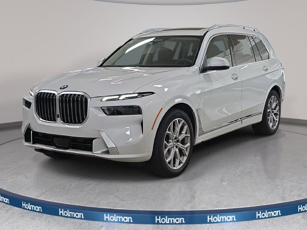 2023 BMW X7