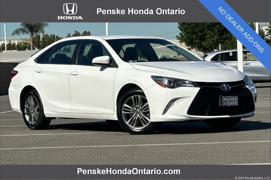 2016 TOYOTA Camry