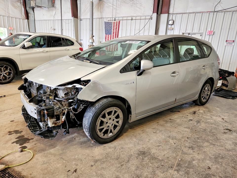 2015 TOYOTA Prius