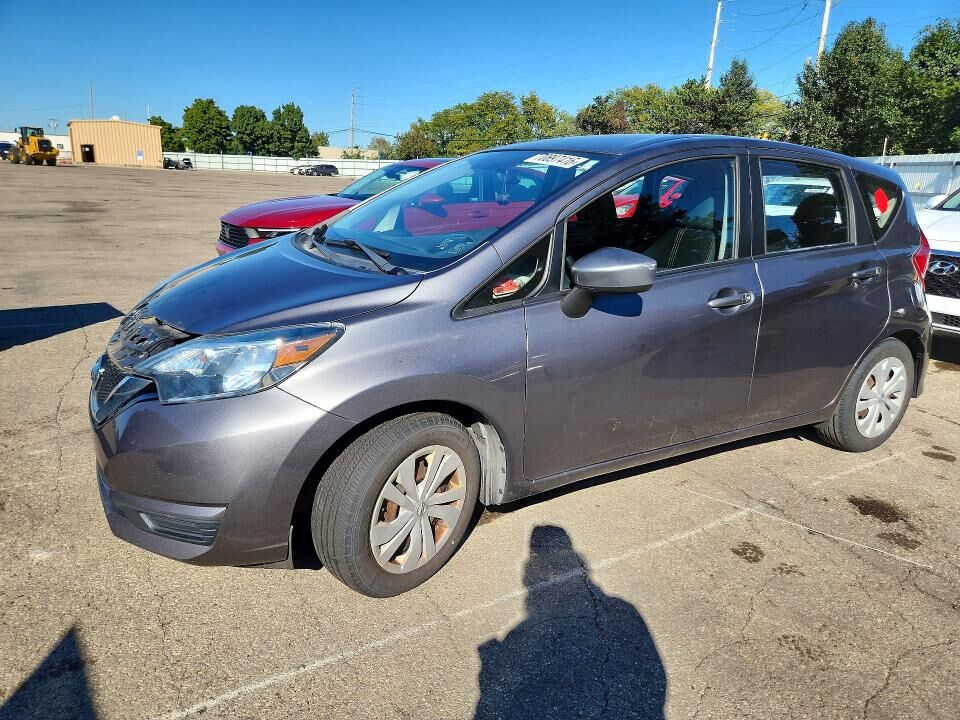2017 NISSAN Versa