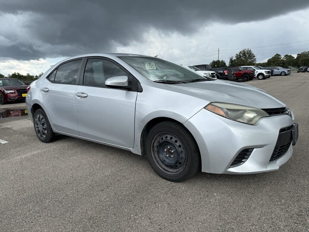 2015 TOYOTA Corolla