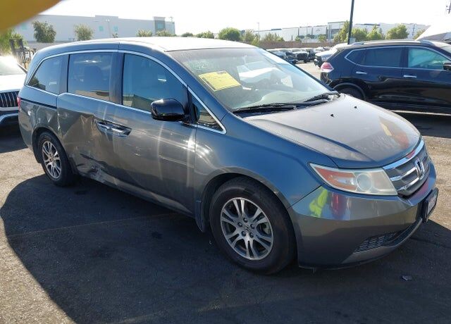 2013 HONDA Odyssey