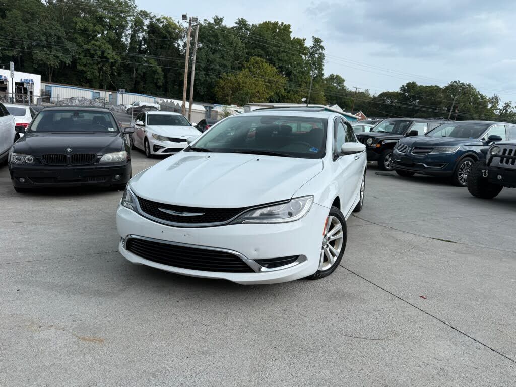 2016 CHRYSLER 200