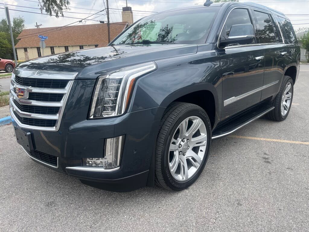 2020 CADILLAC Escalade