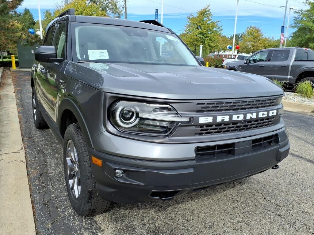 2024 FORD Bronco