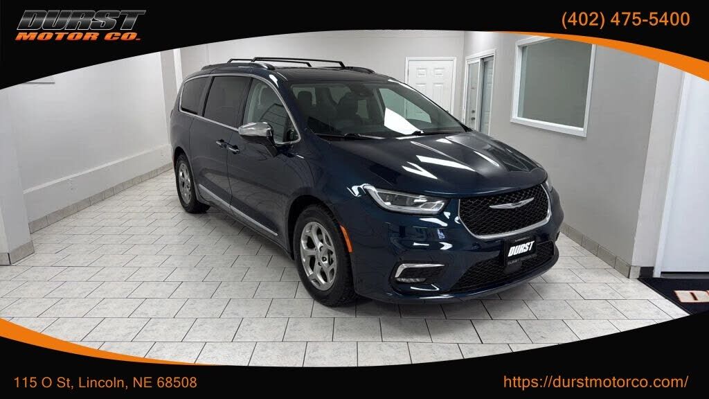 2023 CHRYSLER Pacifica
