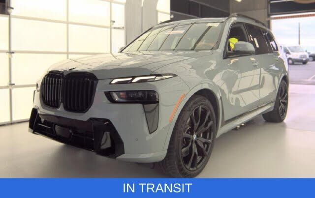 2024 BMW X7
