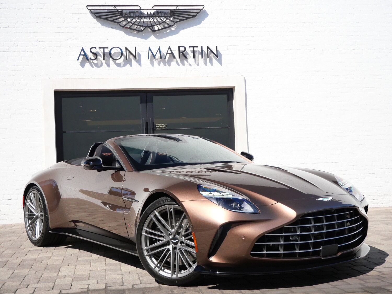 2026 ASTON MARTIN Vantage