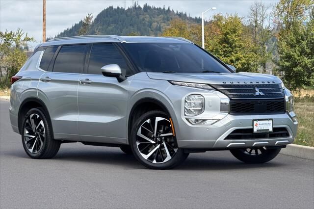 2022 MITSUBISHI Outlander