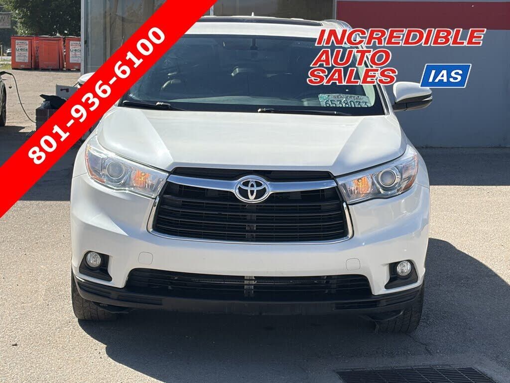 2016 TOYOTA Highlander