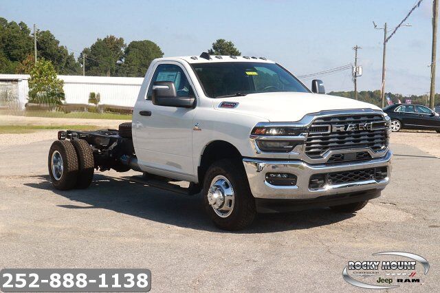 2027 RAM 3500