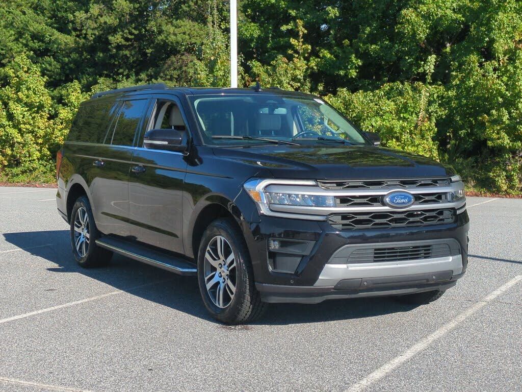 2022 FORD Expedition