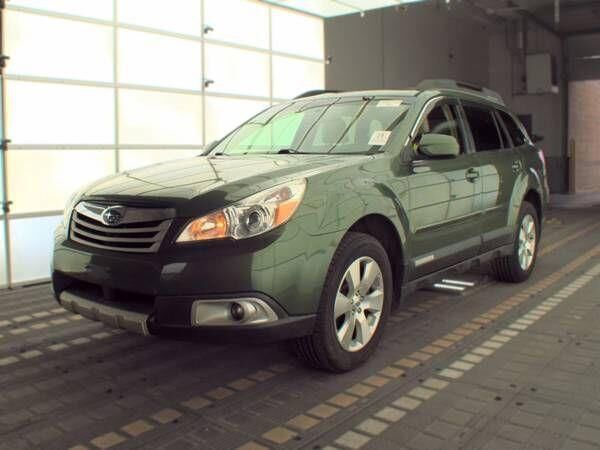 2012 SUBARU Outback