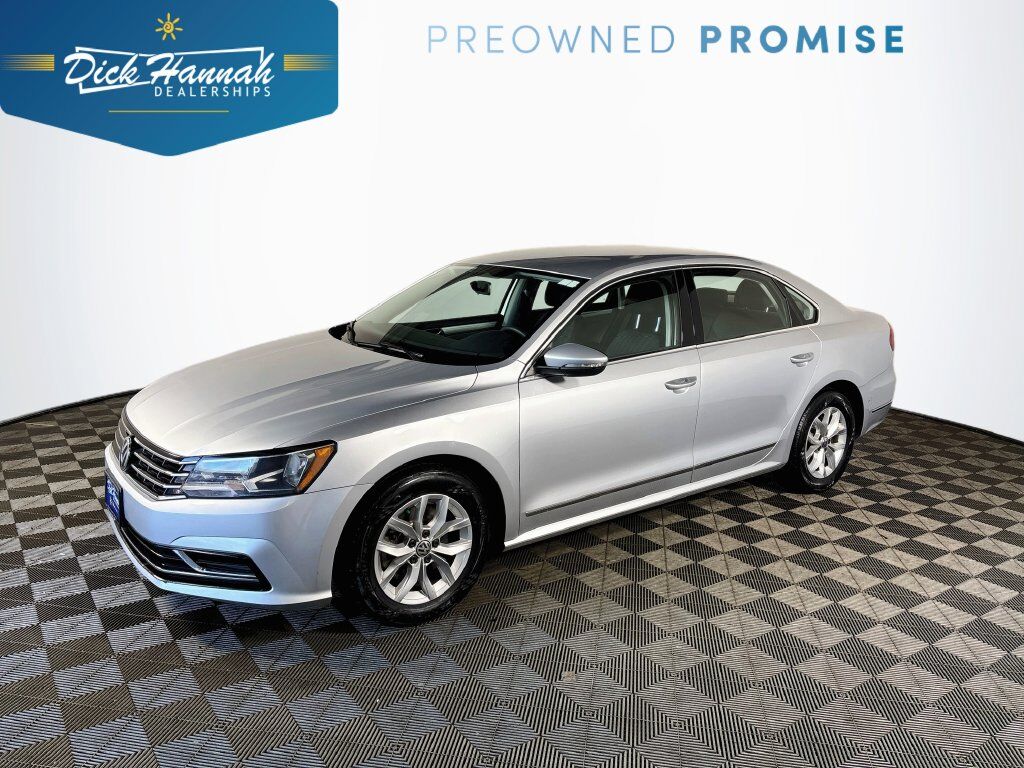 2017 VOLKSWAGEN Passat