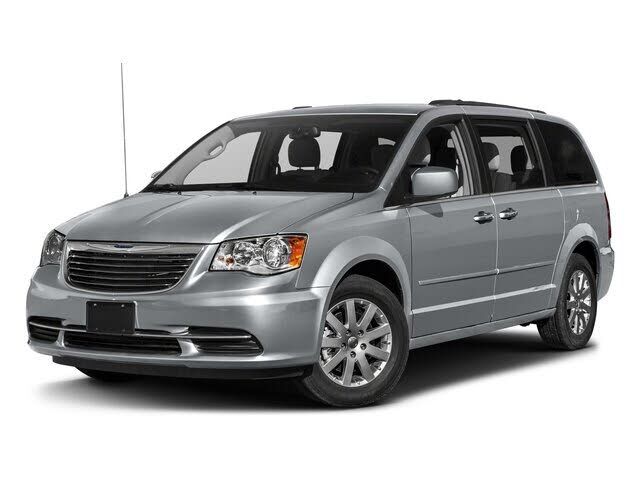 2016 CHRYSLER Town and Country