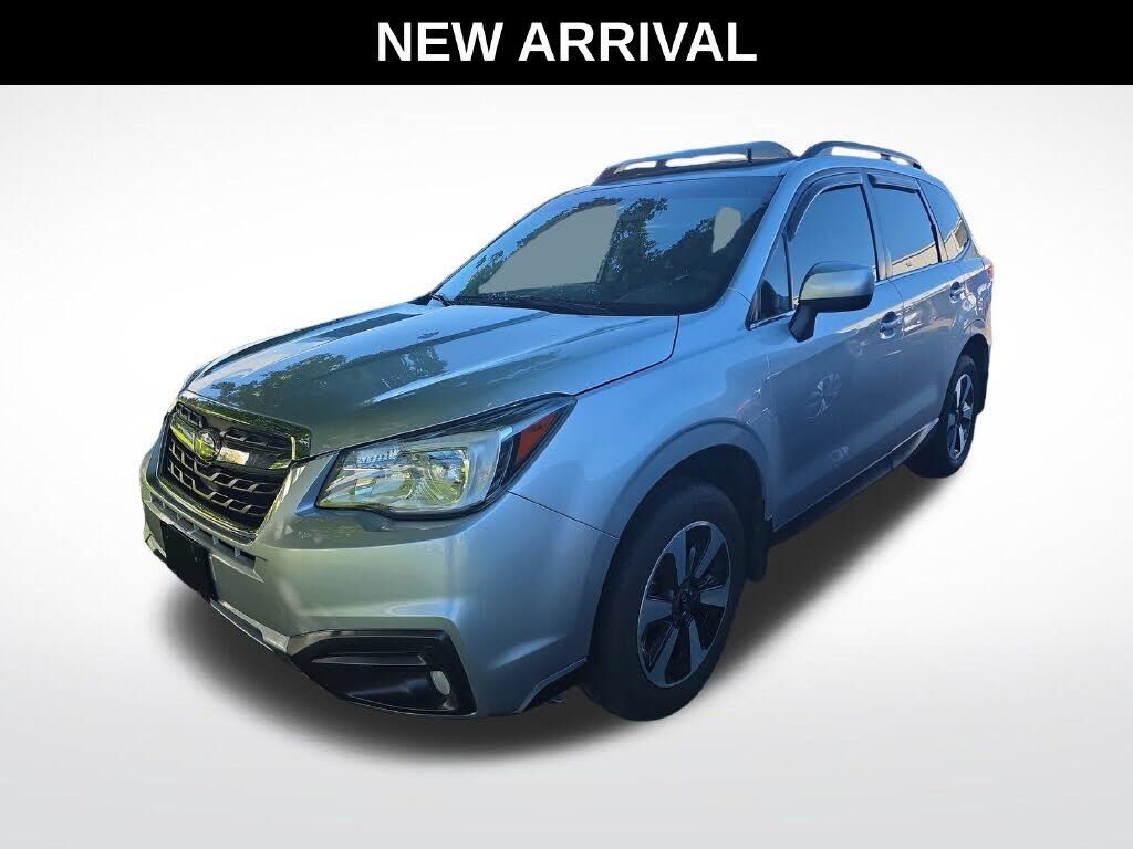 2017 SUBARU Forester