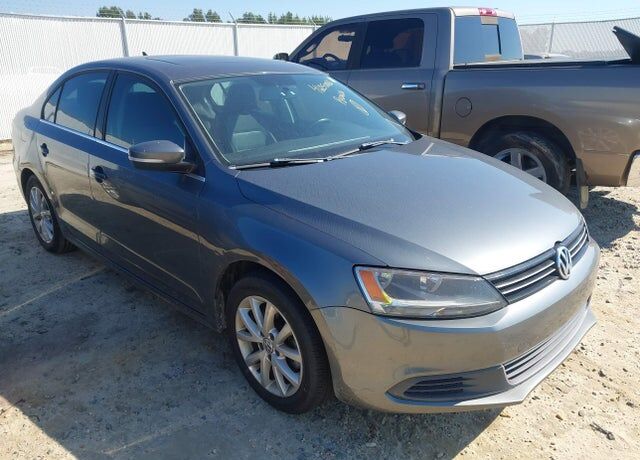 2014 VOLKSWAGEN Jetta